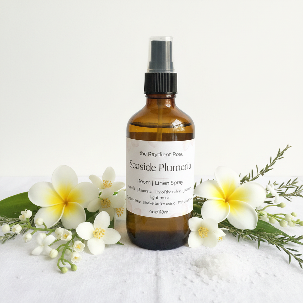 Seaside Plumeria Spray Lifestyle Shot
